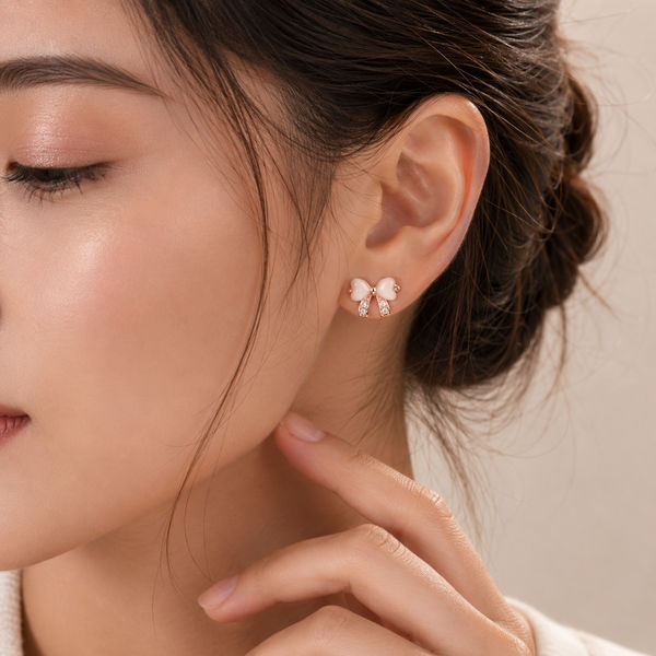 Bow n rose petal studs